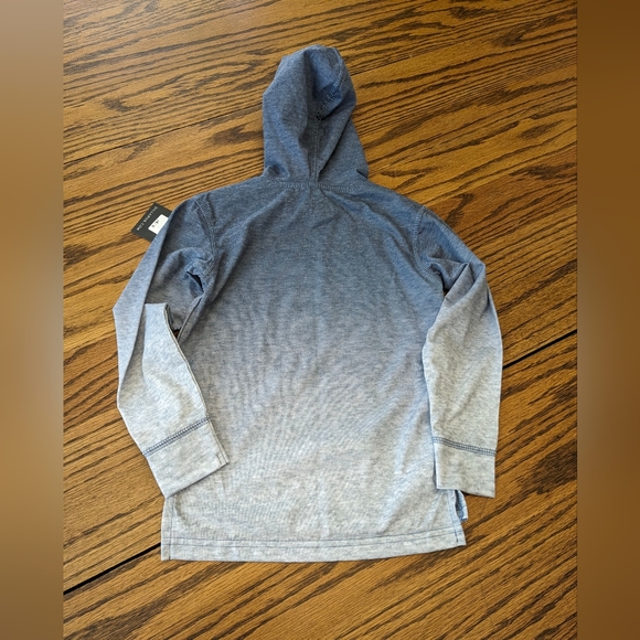 NWT!! First Wave Two-Tone Hooded Shirt Boys Sz. 2/3 by Dillard's - Picture 2 of 7
